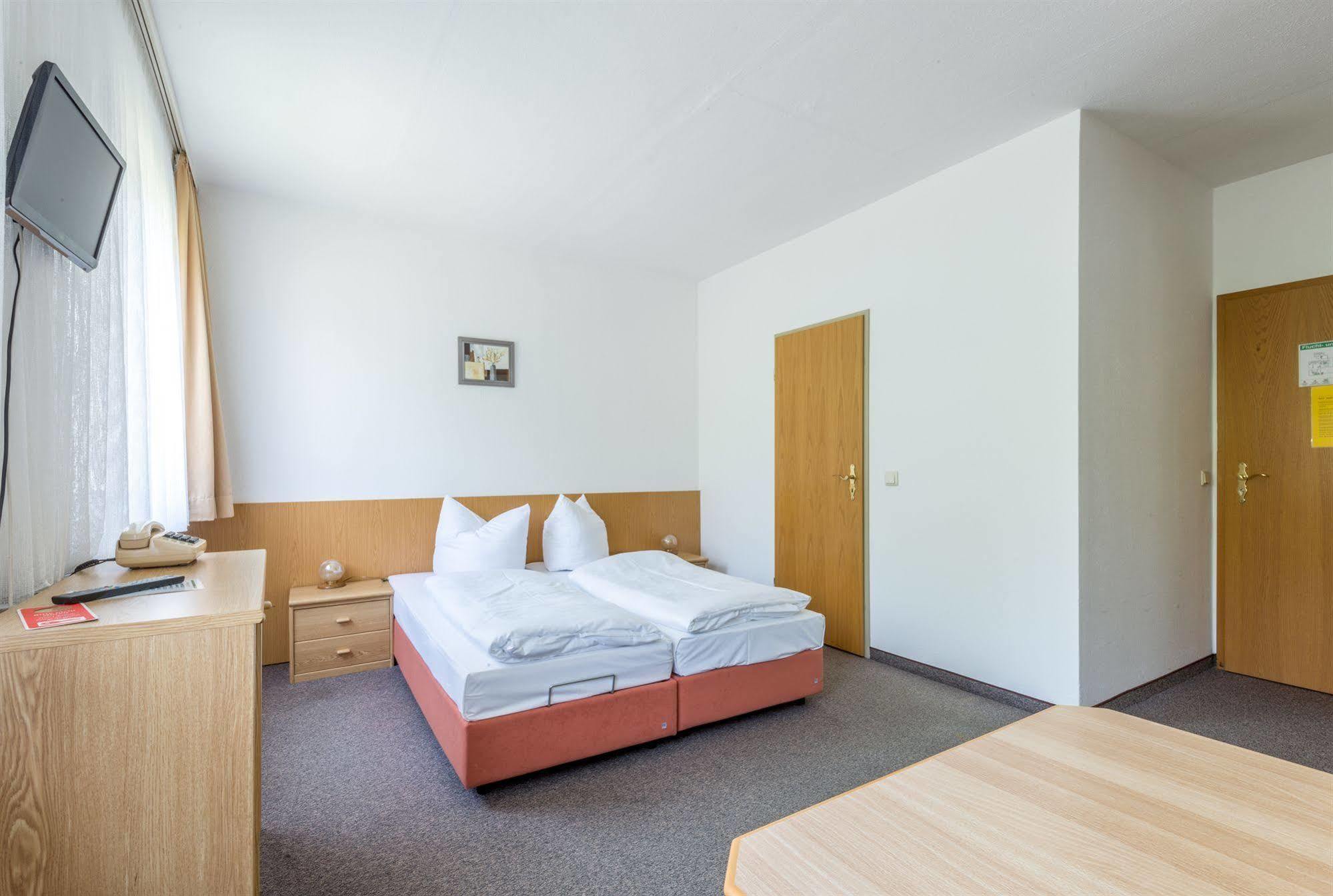Hotel Heidenschanze Dresden Bagian luar foto